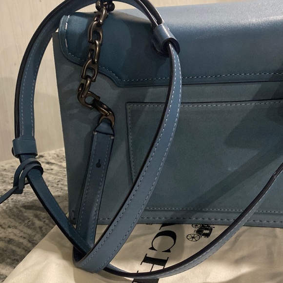 Coach shoulder bag (excellent condition) - Picture 3 of 6